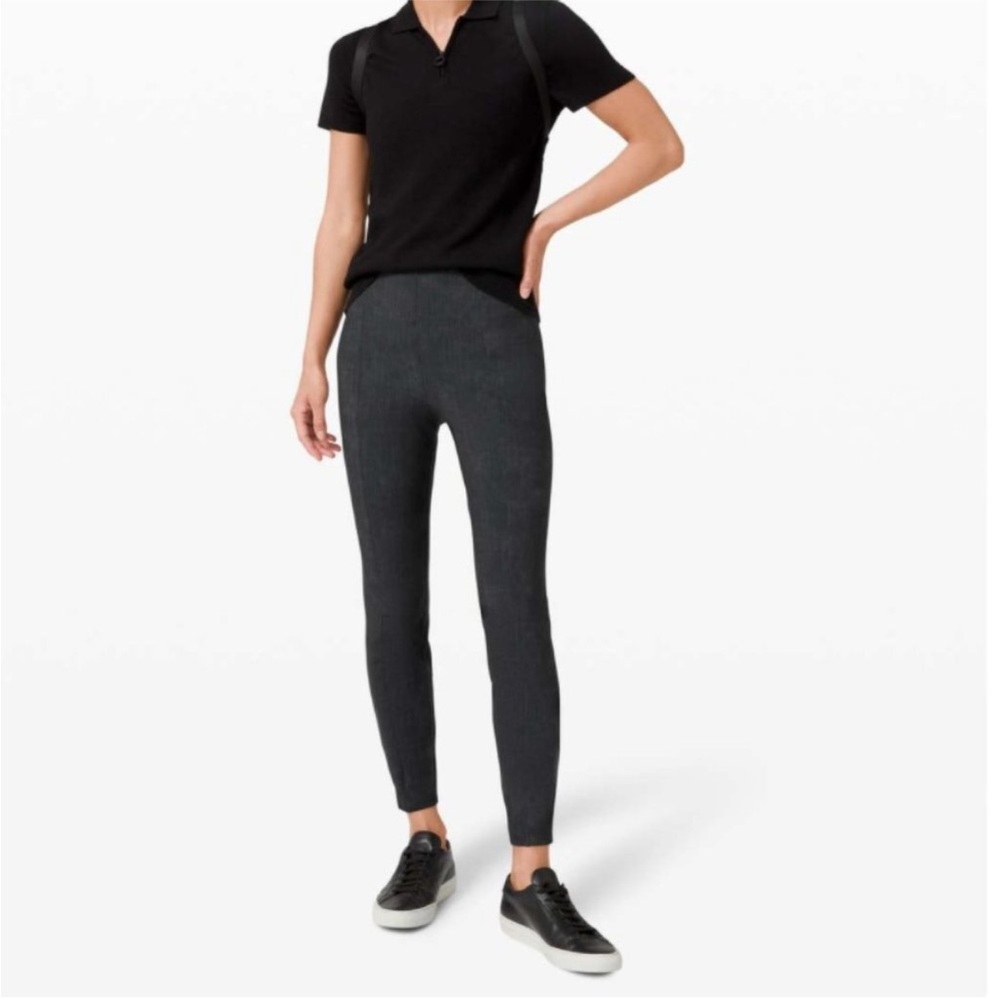 Lululemon Here to There Pants 6